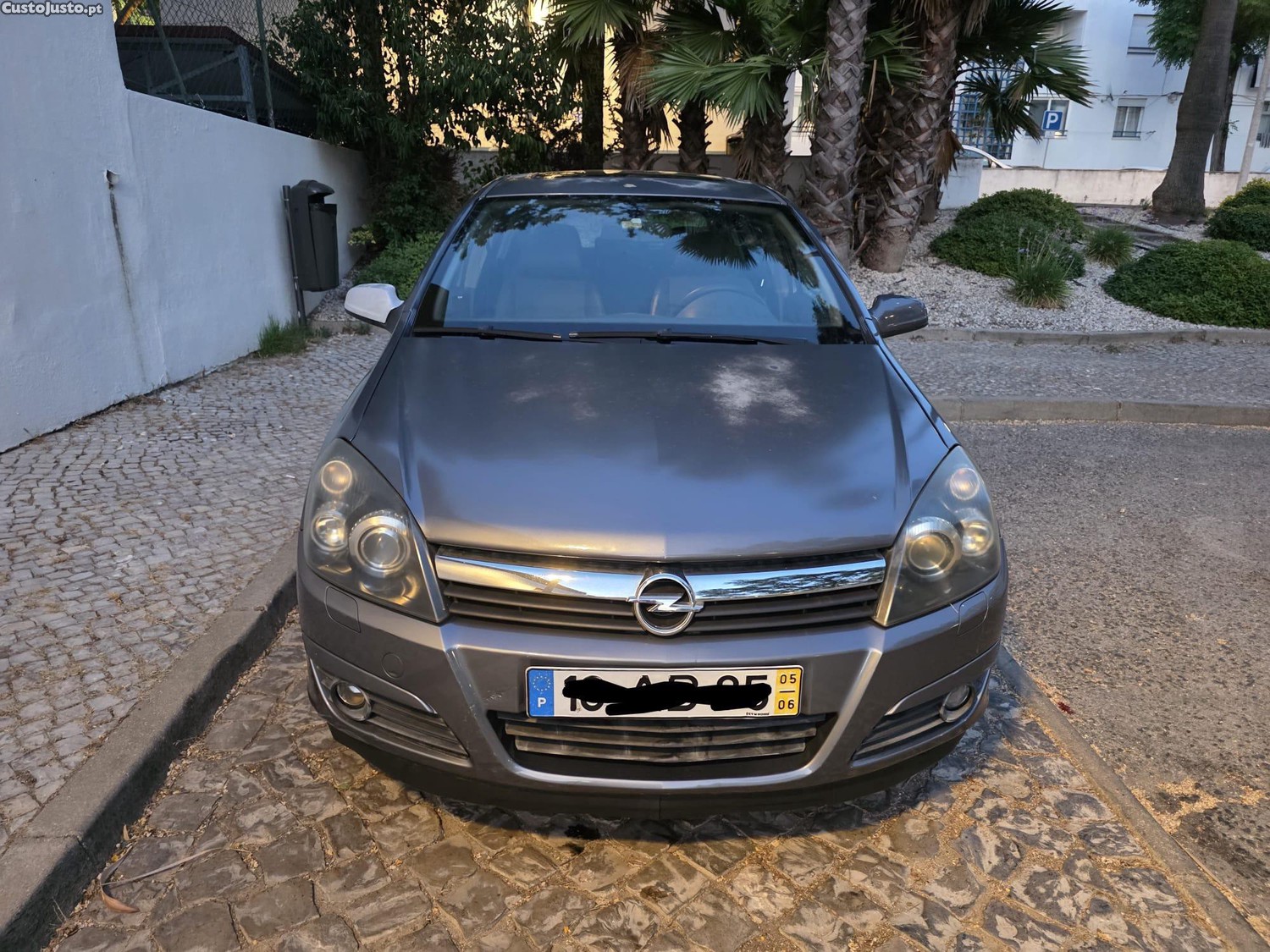 Opel Astra 1.9 cdi 150 cv — fotografia 3