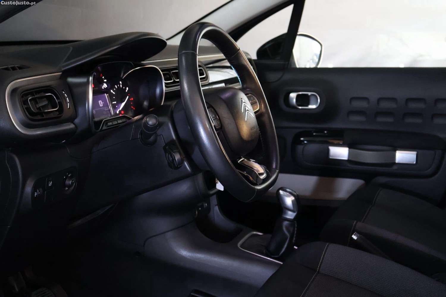 Citroën C3 Pure tech. C séries — fotografia 8