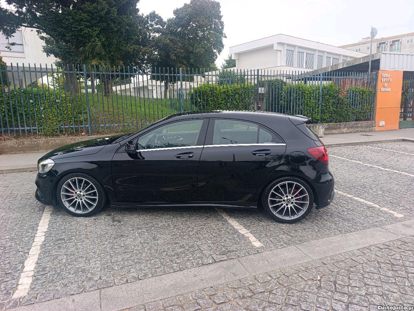 Mercedes-Benz A 180 Line AMG — fotografia 7