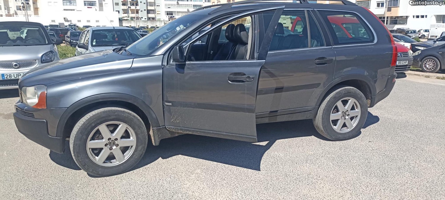 Volvo XC 90 2.5 Diesel 4x4 Àutomático Impecável! — fotografia 9