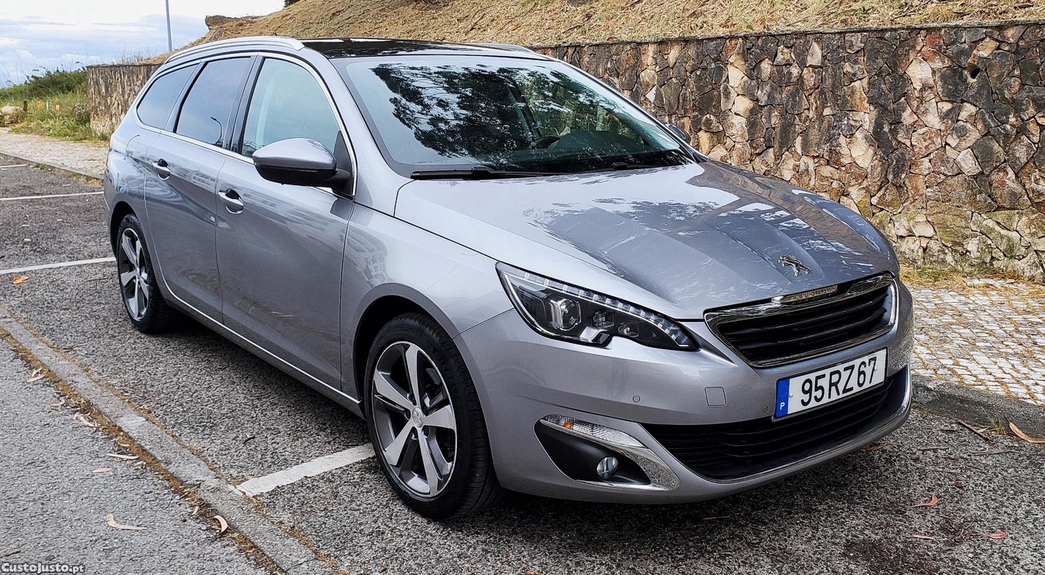 Peugeot 308 SW 1.6 BlueHDi Allure Nacional — fotografia 6