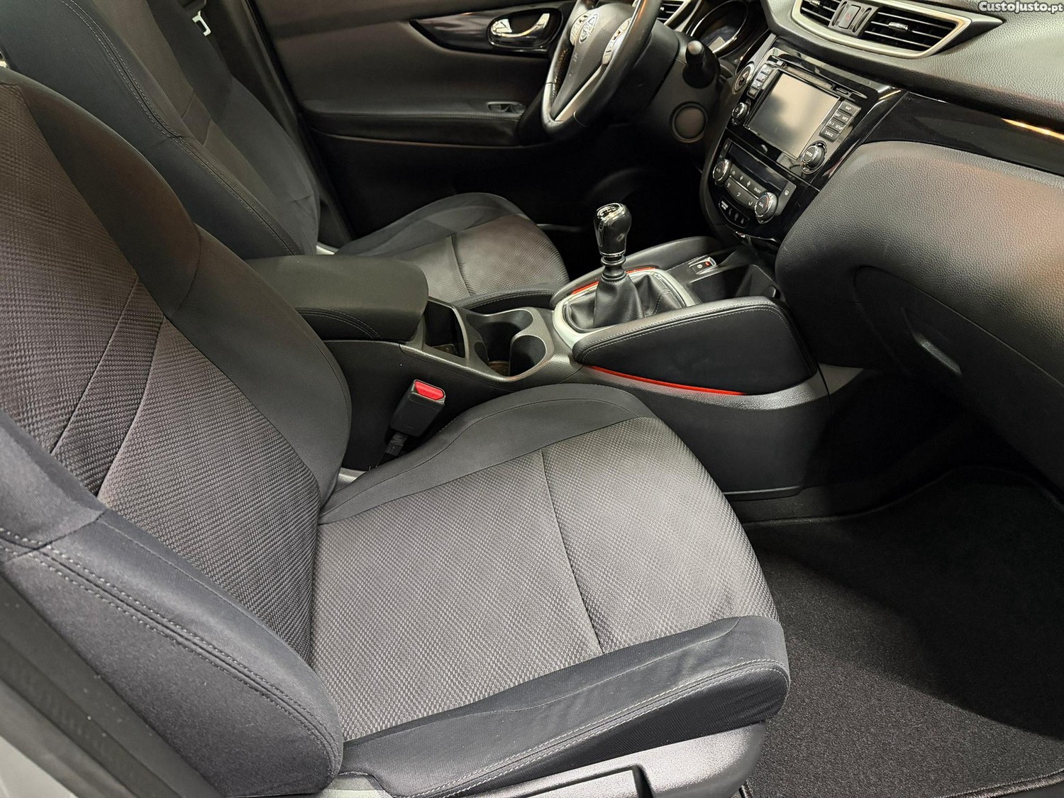 Nissan Qashqai 1.5 dCi 360 Pack S — fotografia 4
