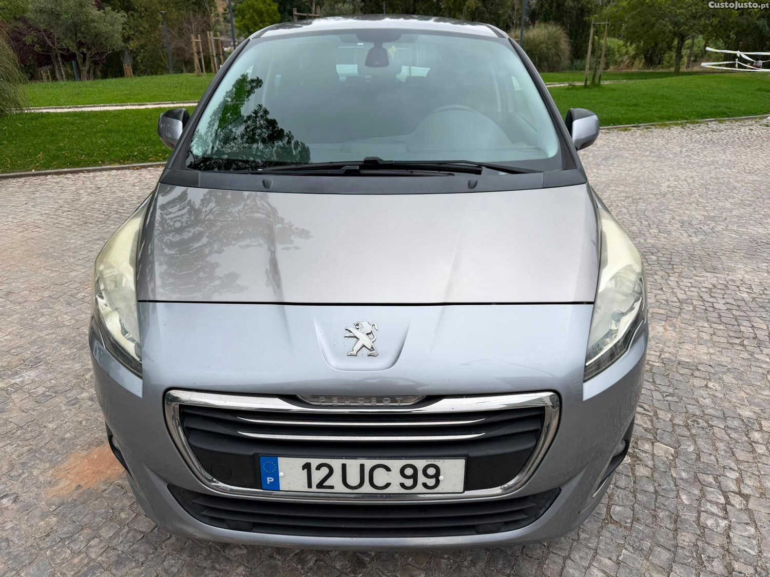 Peugeot 5008 1.6 hdi active pack business — fotografia 7