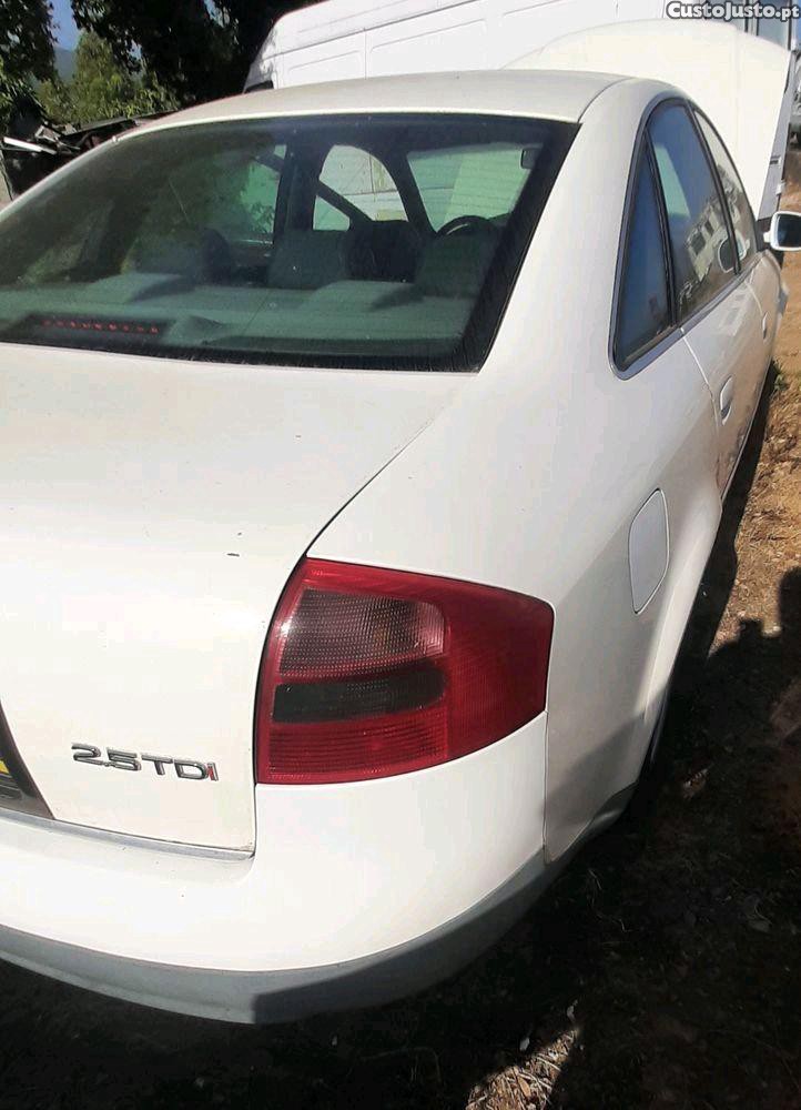 Audi A6 2.5 - 99 foto 2
