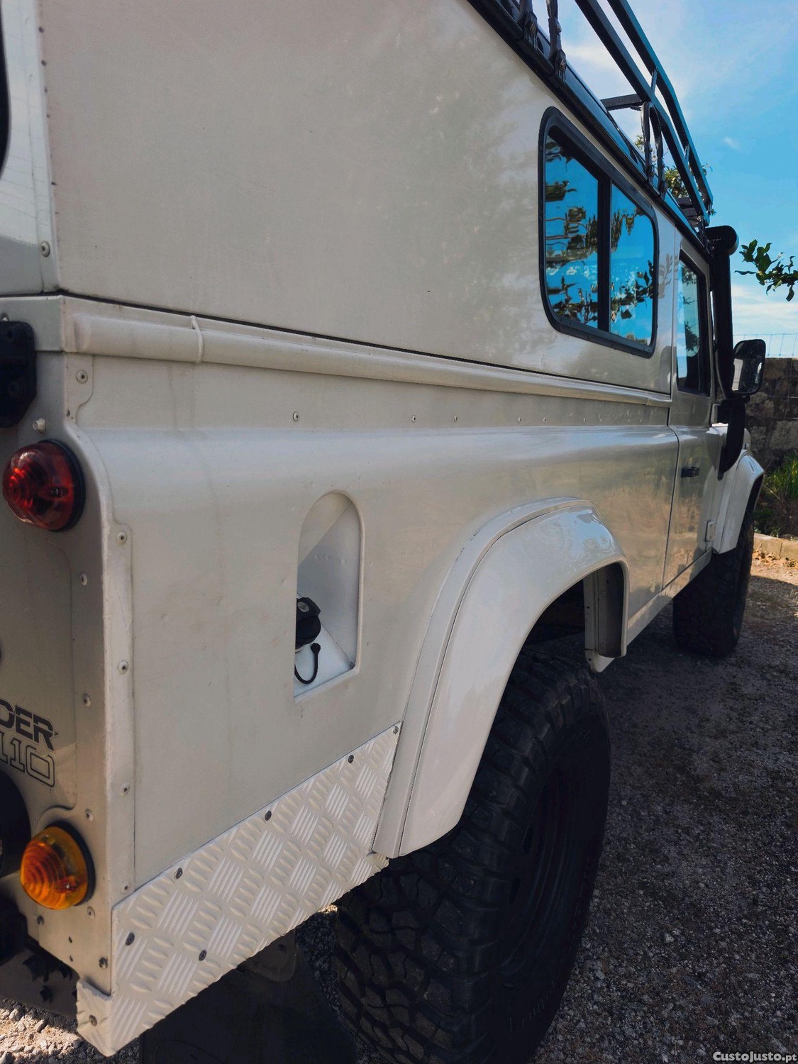 Land Rover Defender 110 — fotografia 8