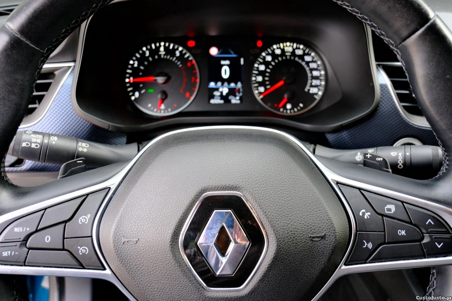 Renault Arkana 1.3 TCe Evolution EDC — fotografia 11