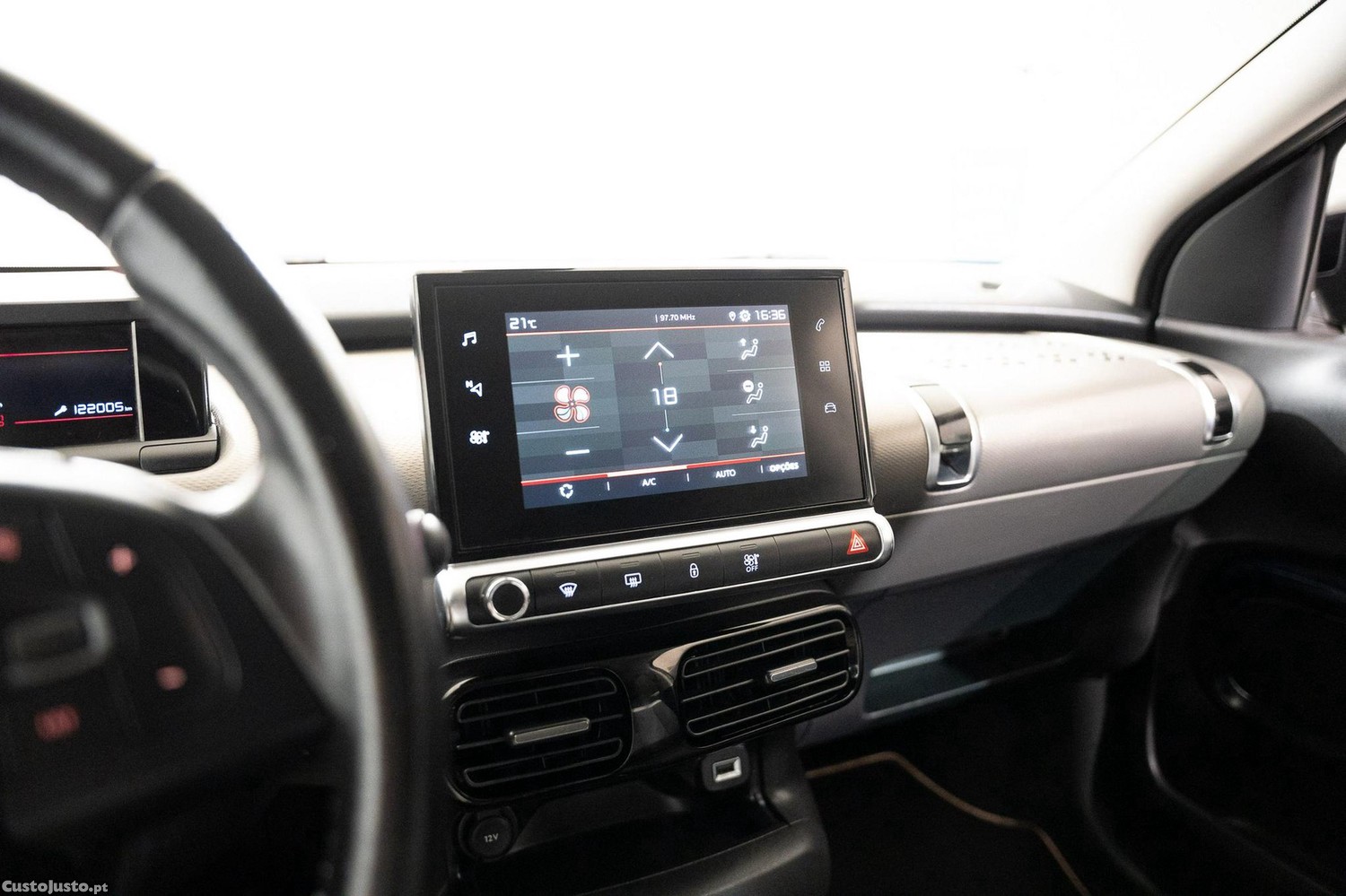 Citroën C4 Cactus 1.2 PureTech Origins — fotografia 10