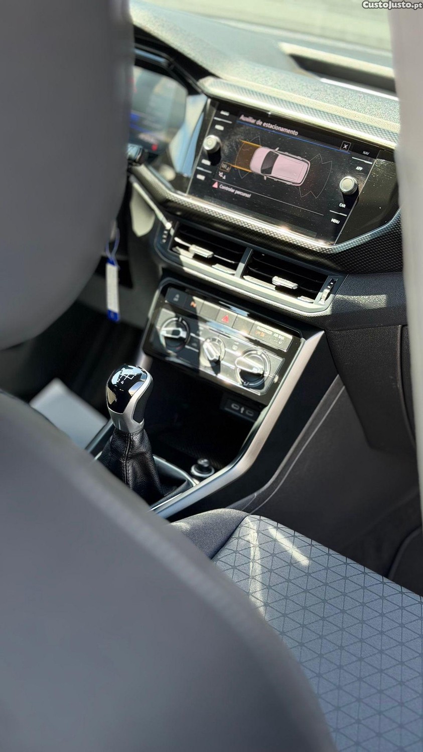 Volkswagen T-Cross 1.0 TSI Life — fotografia 6