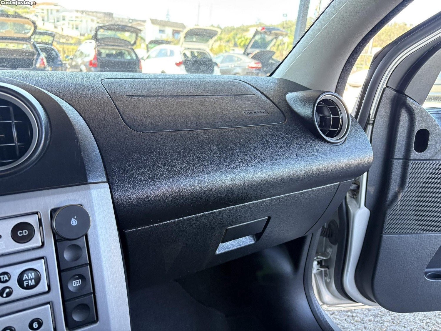 Ford Fiesta 1.25 Ambiente — fotografia 5