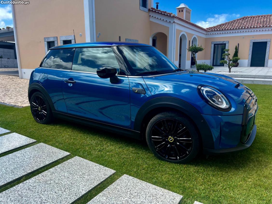 MINI Cooper MINI 3 Portas Cooper SE - 22 — photo 4