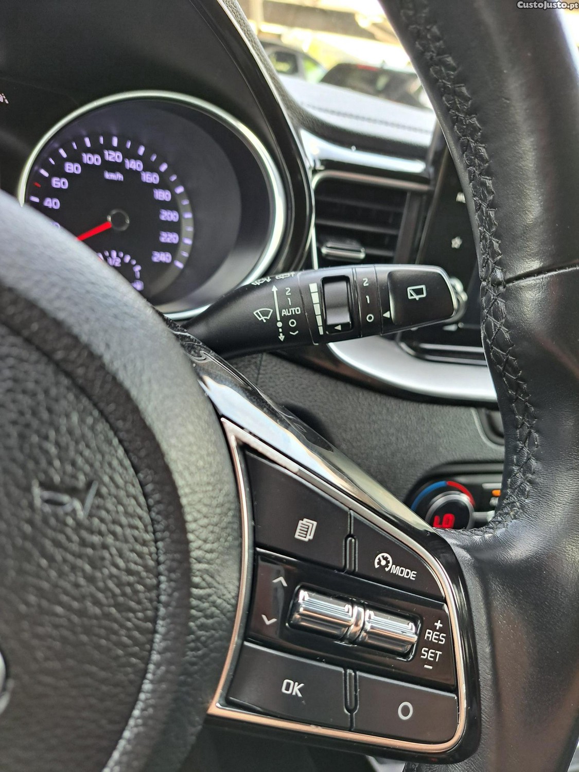 Kia Ceed SW 1.6 CRDI MHEV Drive + SRF — fotografia 17