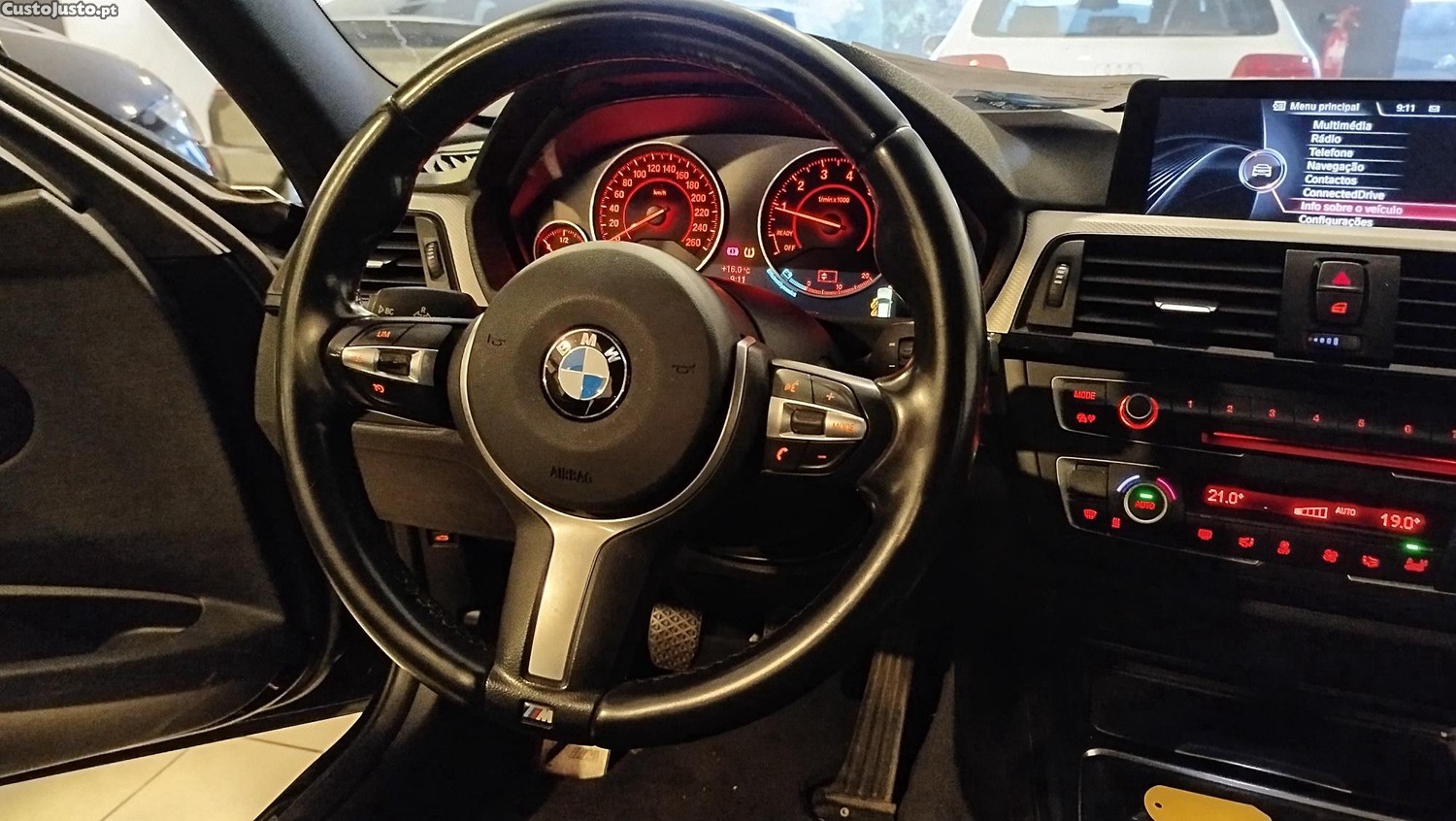 BMW 316 i Turbo Touring M Sport - 14 — photo 2