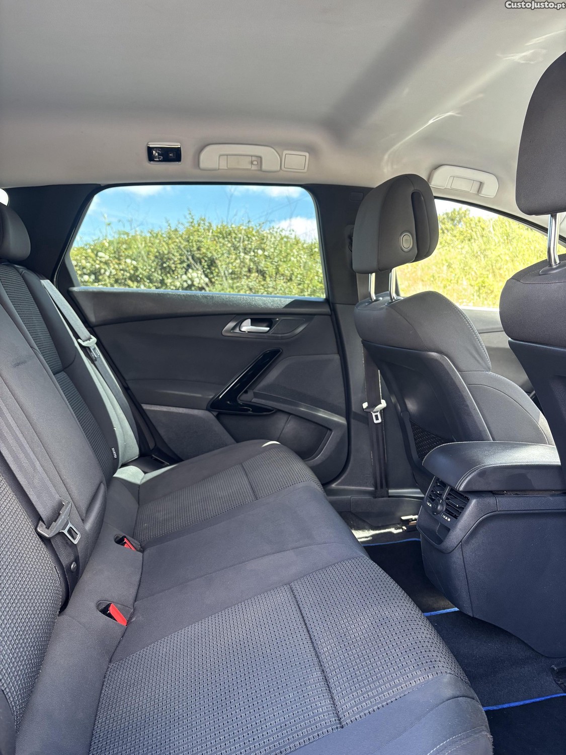 Peugeot 508 SW — fotografia 3