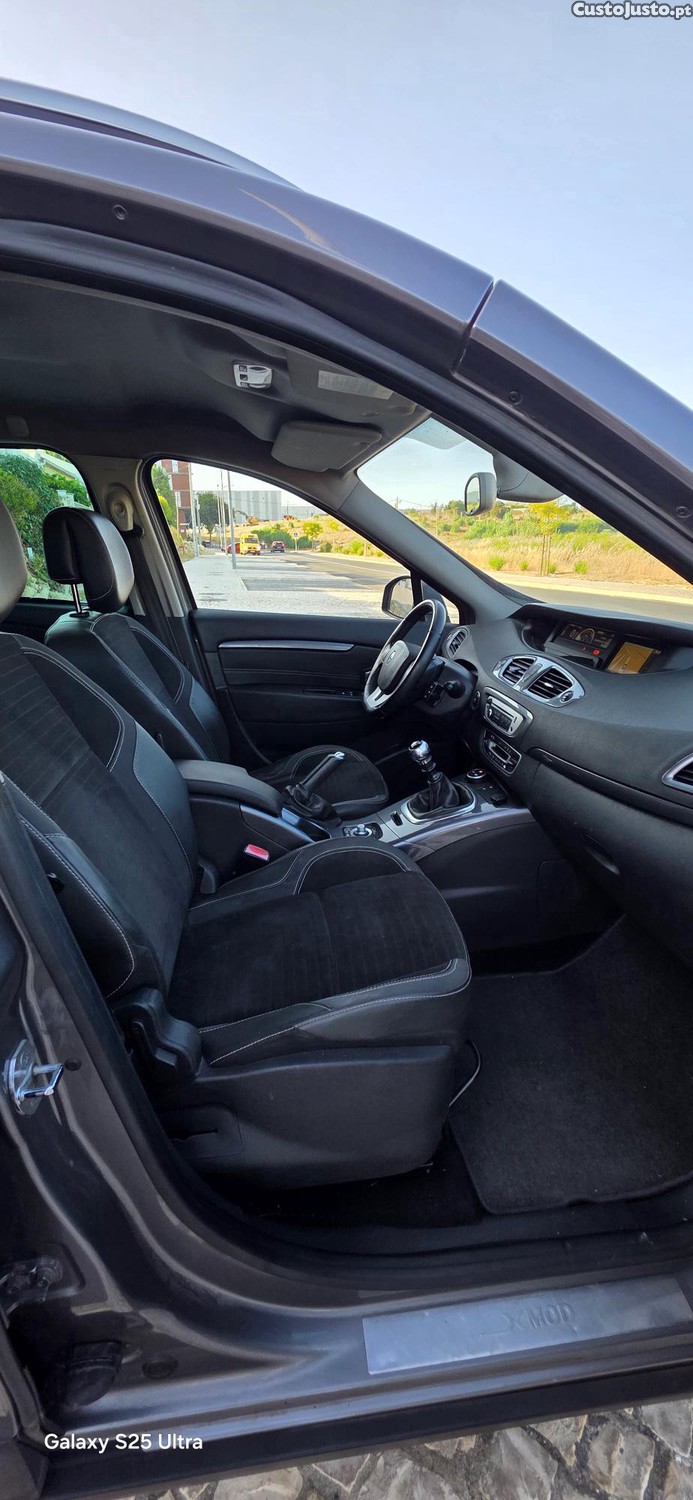 Renault Scénic 1.5 DCI 110CV XMOD — fotografia 6