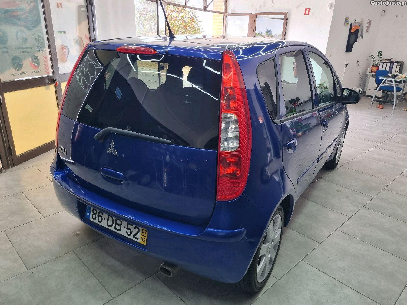 Mitsubishi Colt 80 000km — fotografia 6