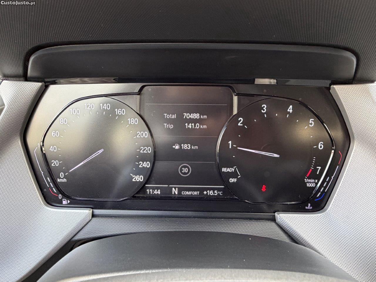 BMW 116 i Advantage 109cv — fotografia 2