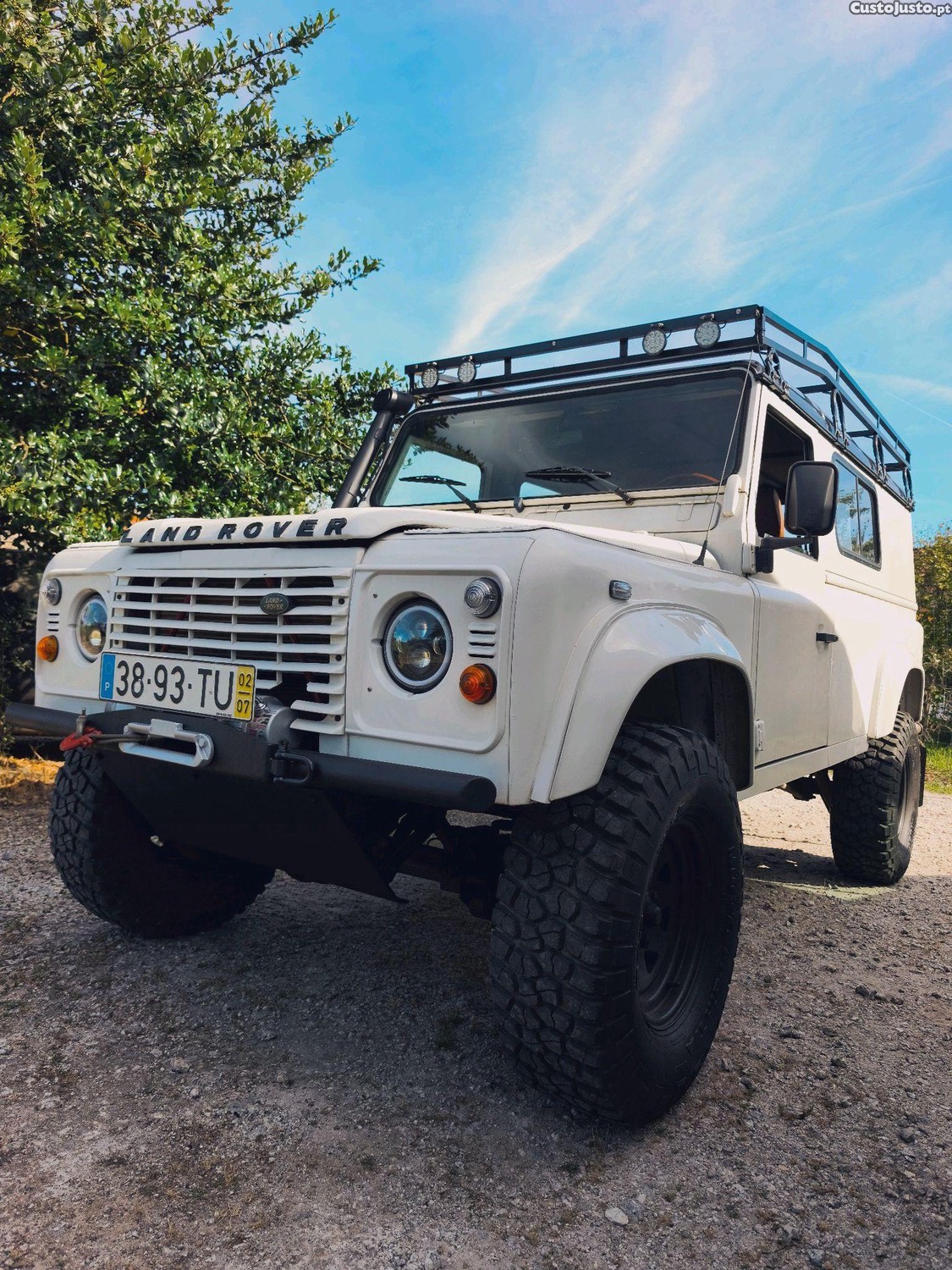 Land Rover Defender 110 — fotografia 9