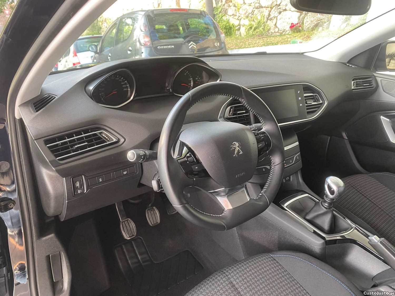 Peugeot 308 1.5 BlueHDi Style — fotografia 9