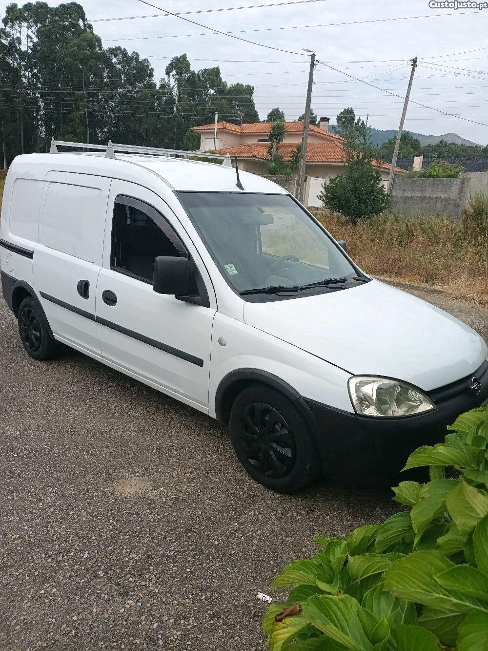 Opel Combo 1.7di — fotografia 6