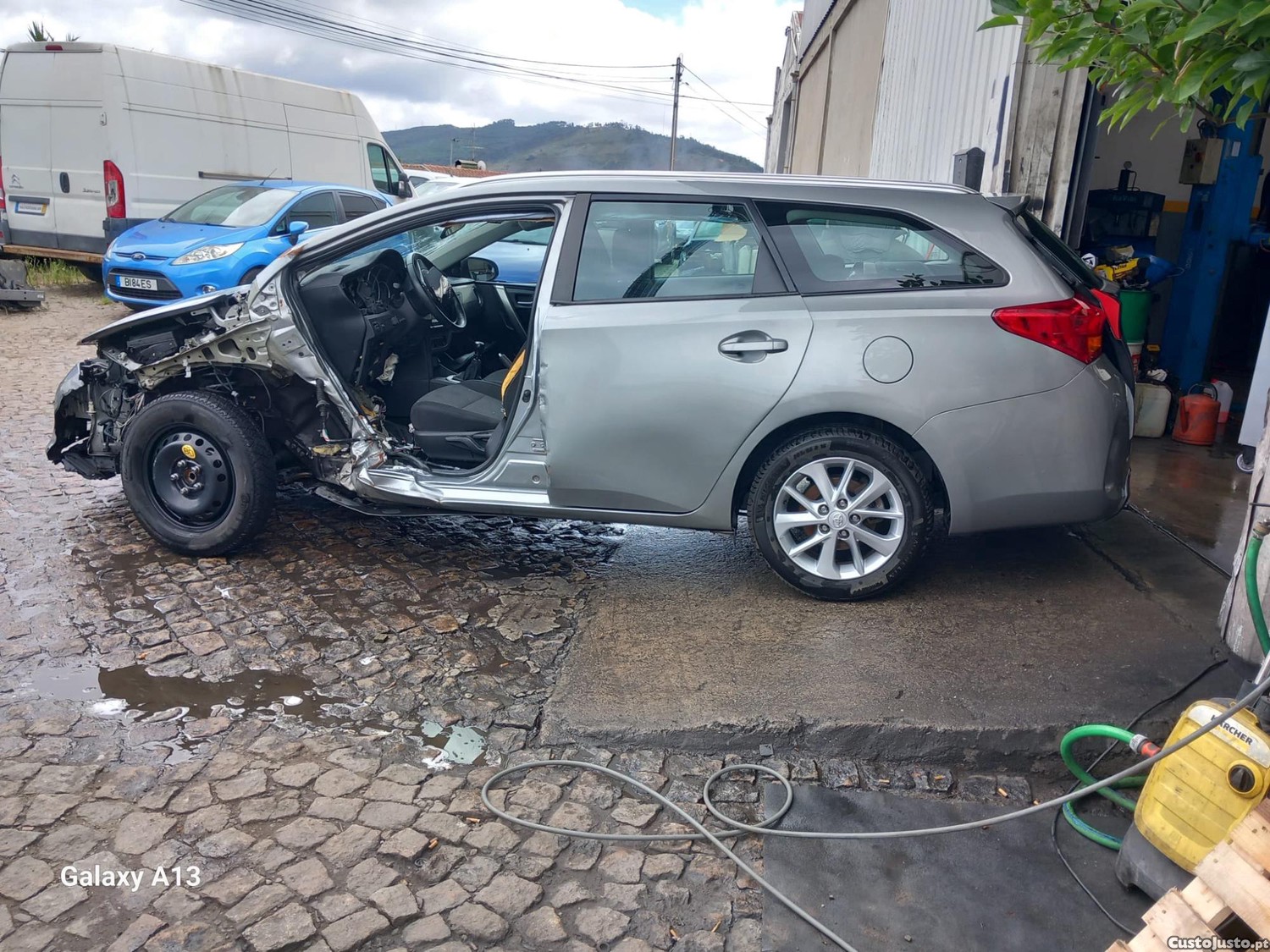 Toyota Auris Combi 1.3 Dual-VVTi - 14 foto 5