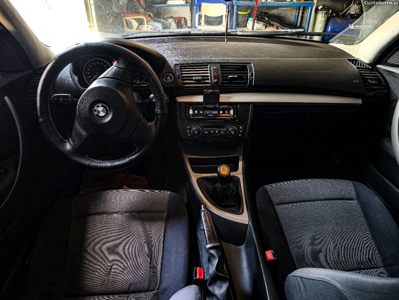 BMW 116 i — fotografia 5