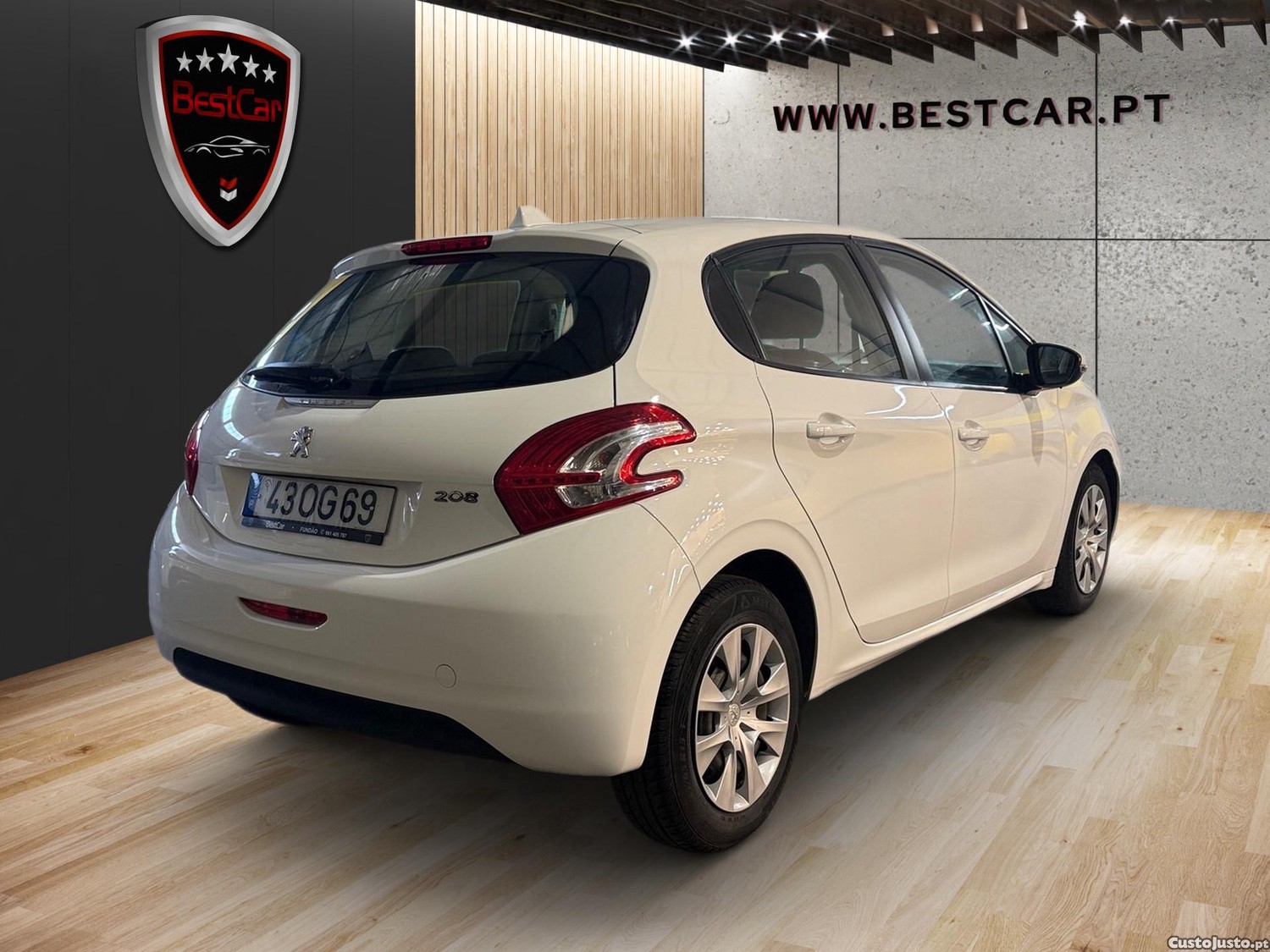 Peugeot 208 1.4 HDI — fotografia 10