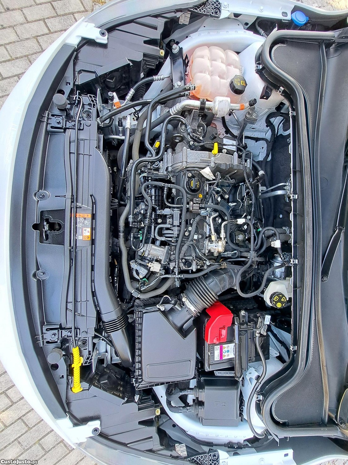 Ford Focus 1.0 EcoBoost MHEV Connected — fotografia 3