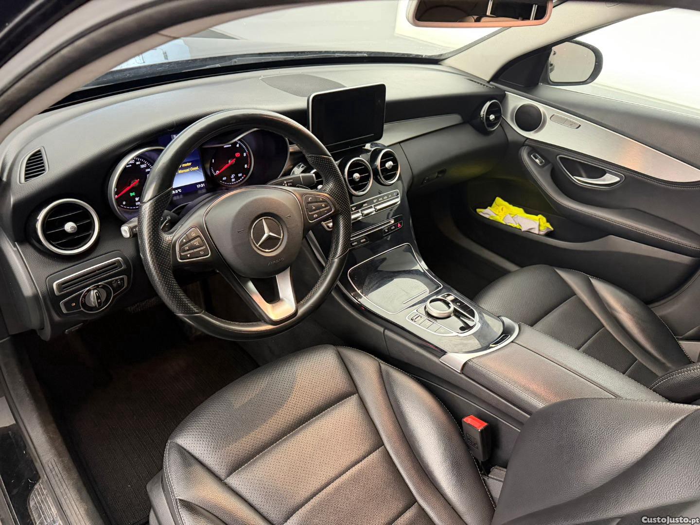 Mercedes-Benz C 200 D AUTO — fotografia 3