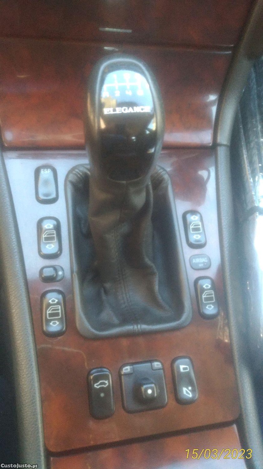 Mercedes-Benz E 200 200 Kompressor (210 048) - 01 foto 3