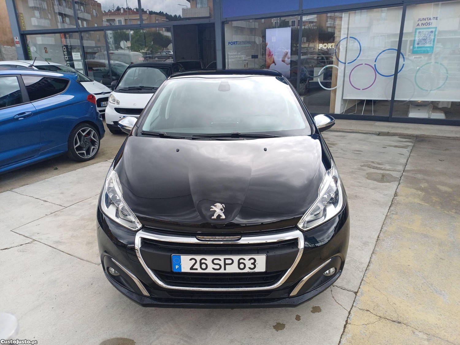 Peugeot 208 1.6 HDI — fotografia 7