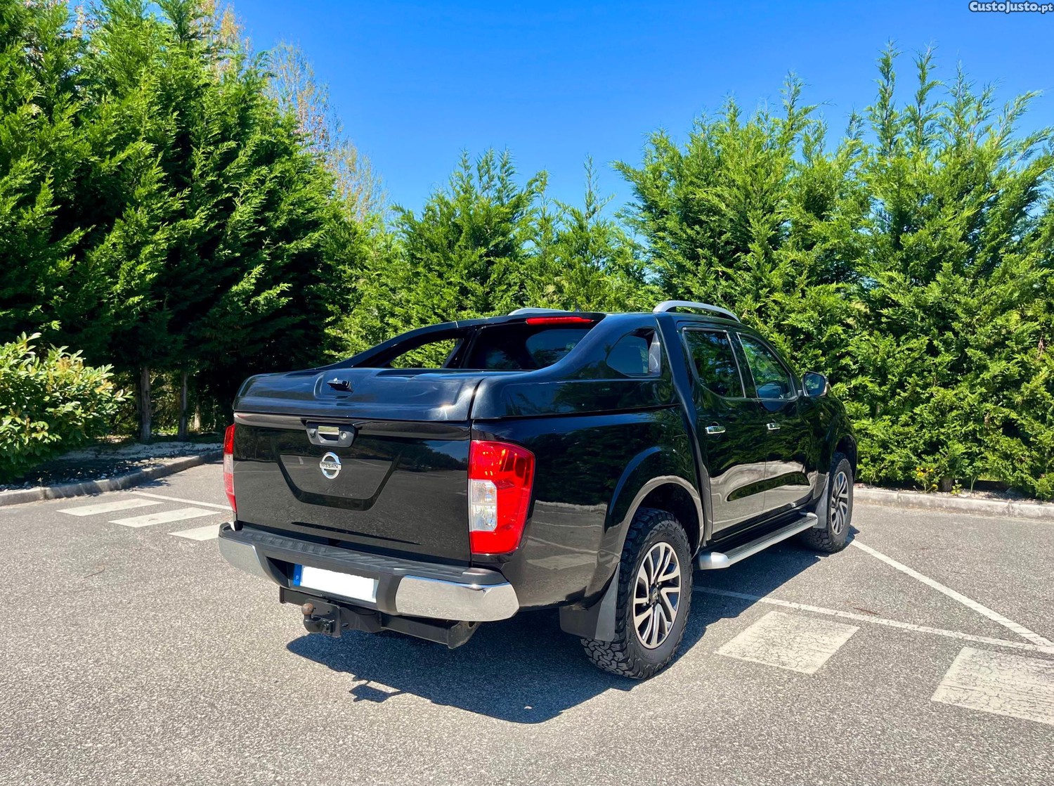 Nissan Navara 2.3 dCi CD 4WD Tekna Nav. — fotografia 9