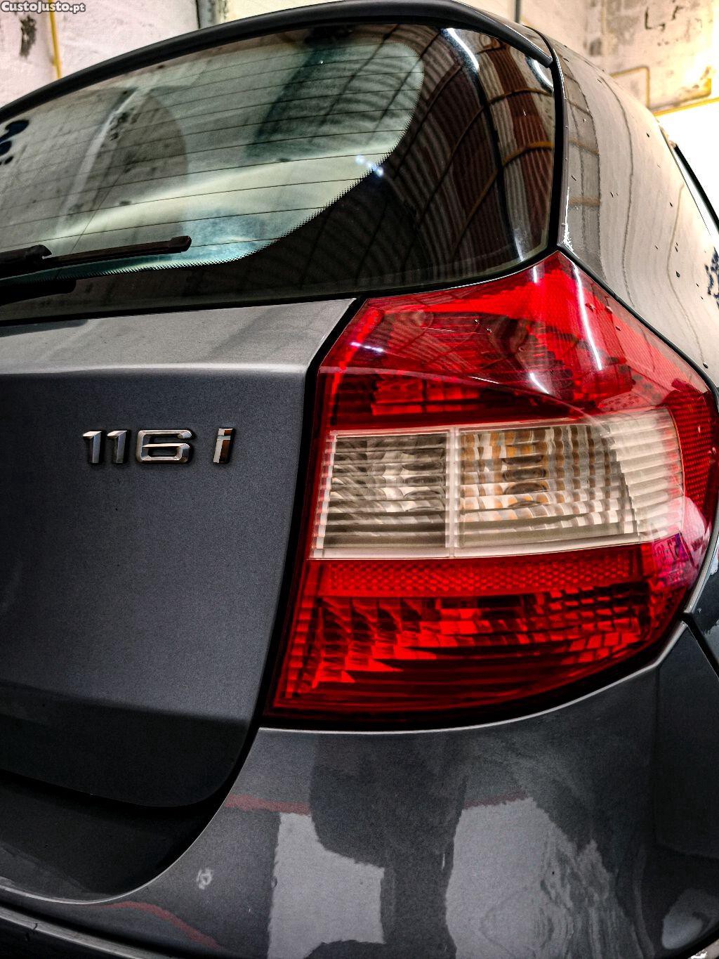 BMW 116 i — fotografia 4