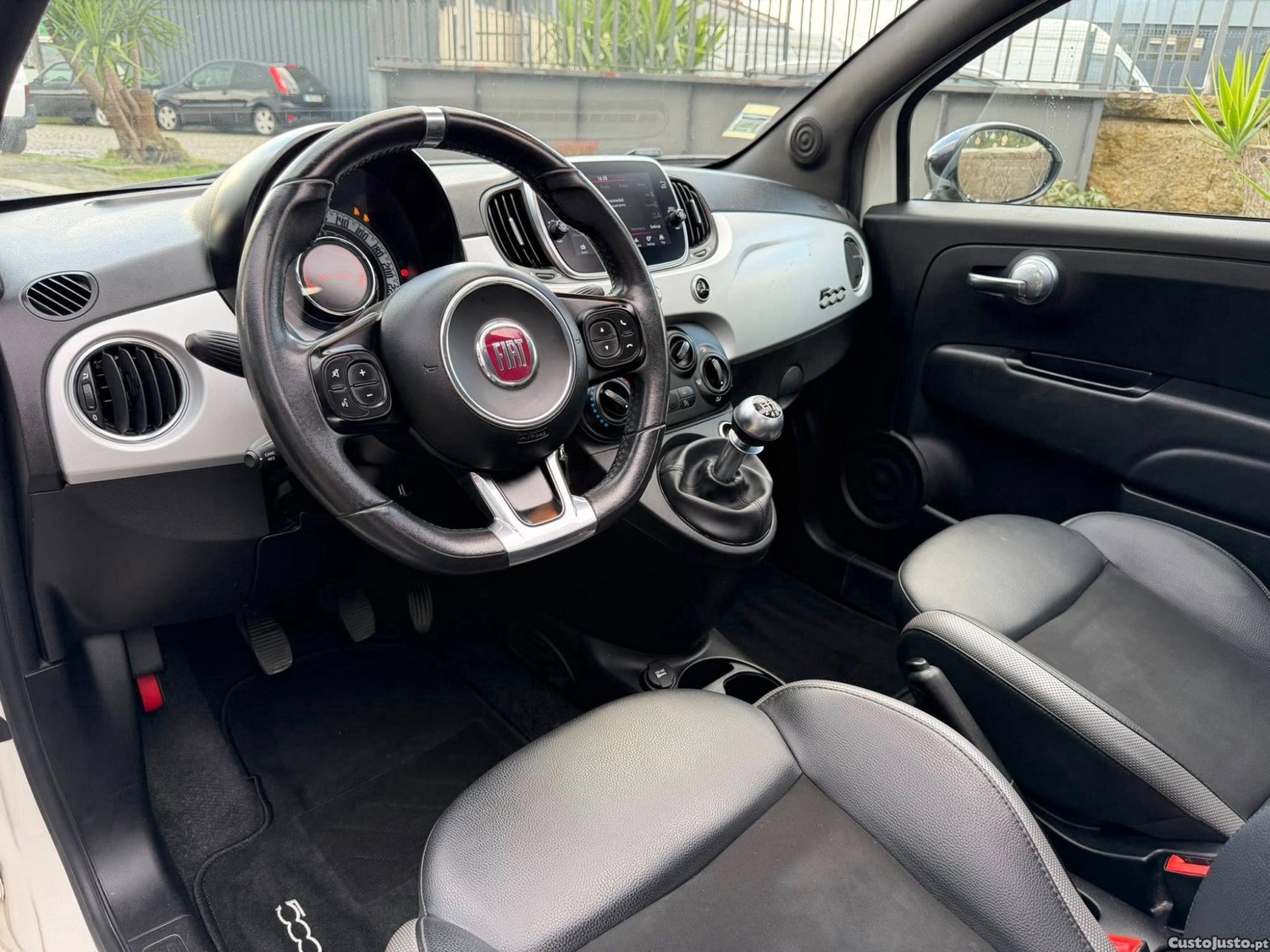 Fiat 500 1.0 MidHybrid Connect — fotografia 10