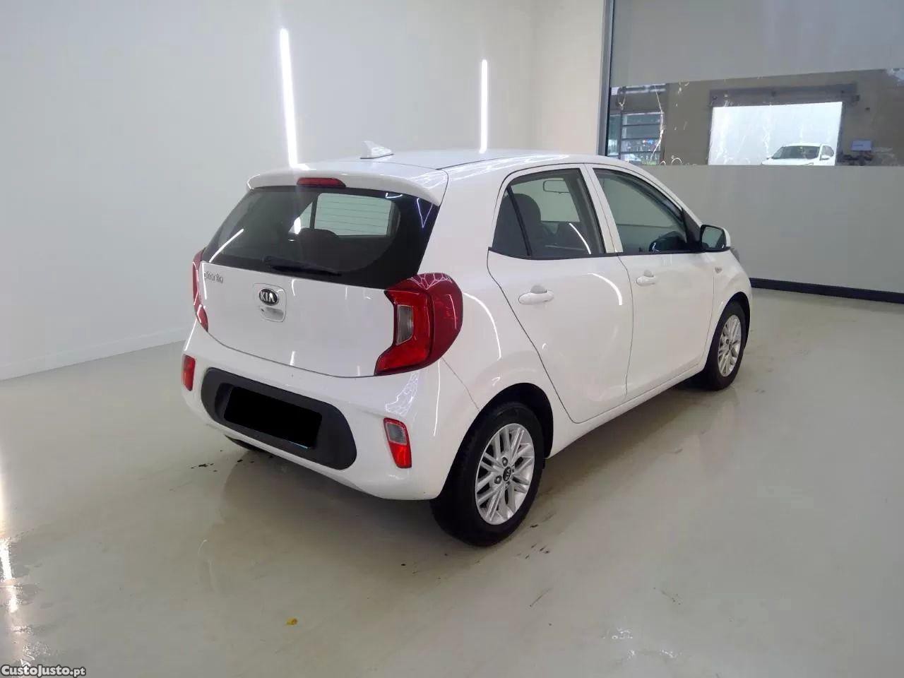 Kia Picanto 1.0 dynamic line — fotografia 4