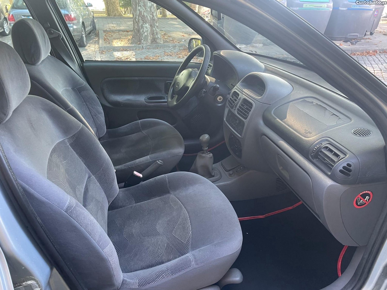 Renault Clio 1.2 — fotografia 4