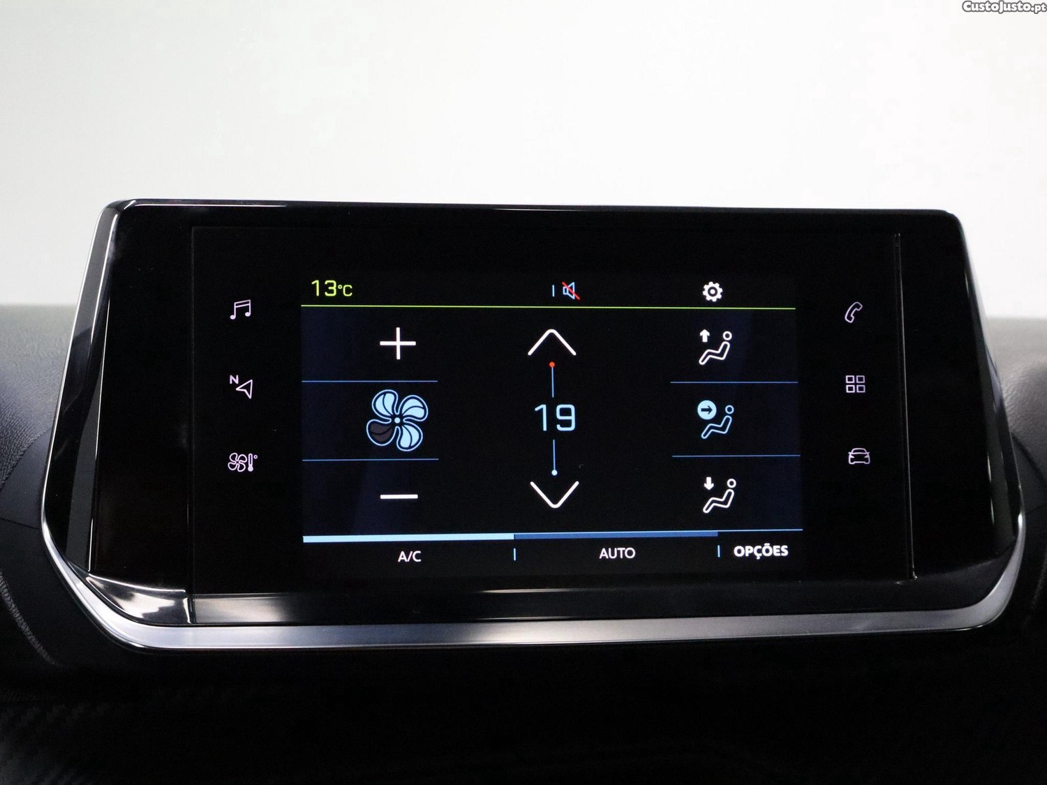 Peugeot 208 50 kWh Active — fotografia 13