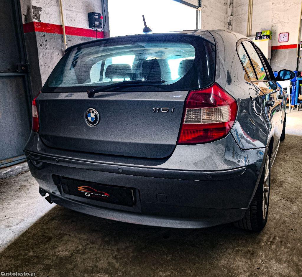BMW 116 i — fotografia 3