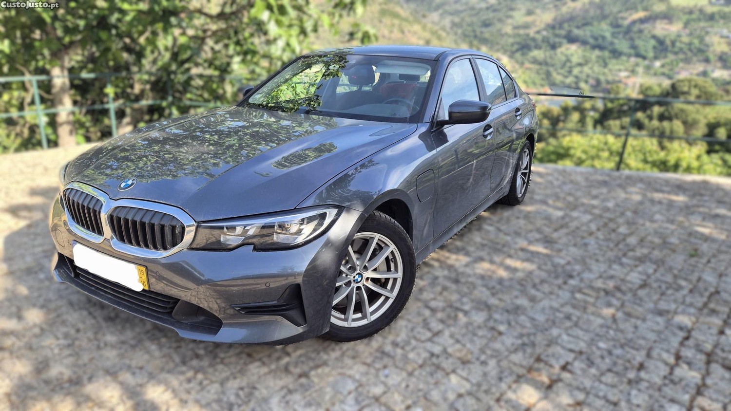 BMW 330 e — fotografia 7