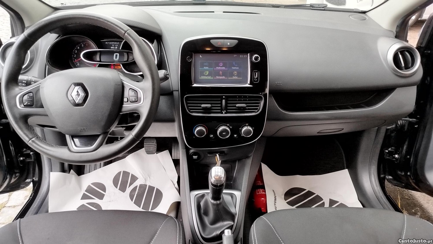 Renault Clio Sport Tourer 1.2 16v Limited — fotografia 2