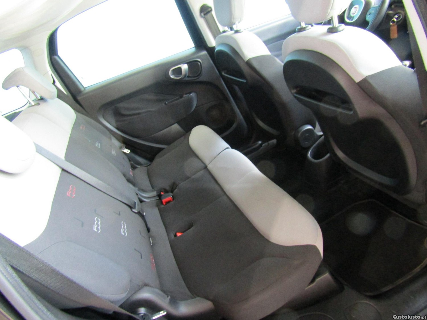 Fiat 500L 1.3 MJ Lounge — fotografia 5