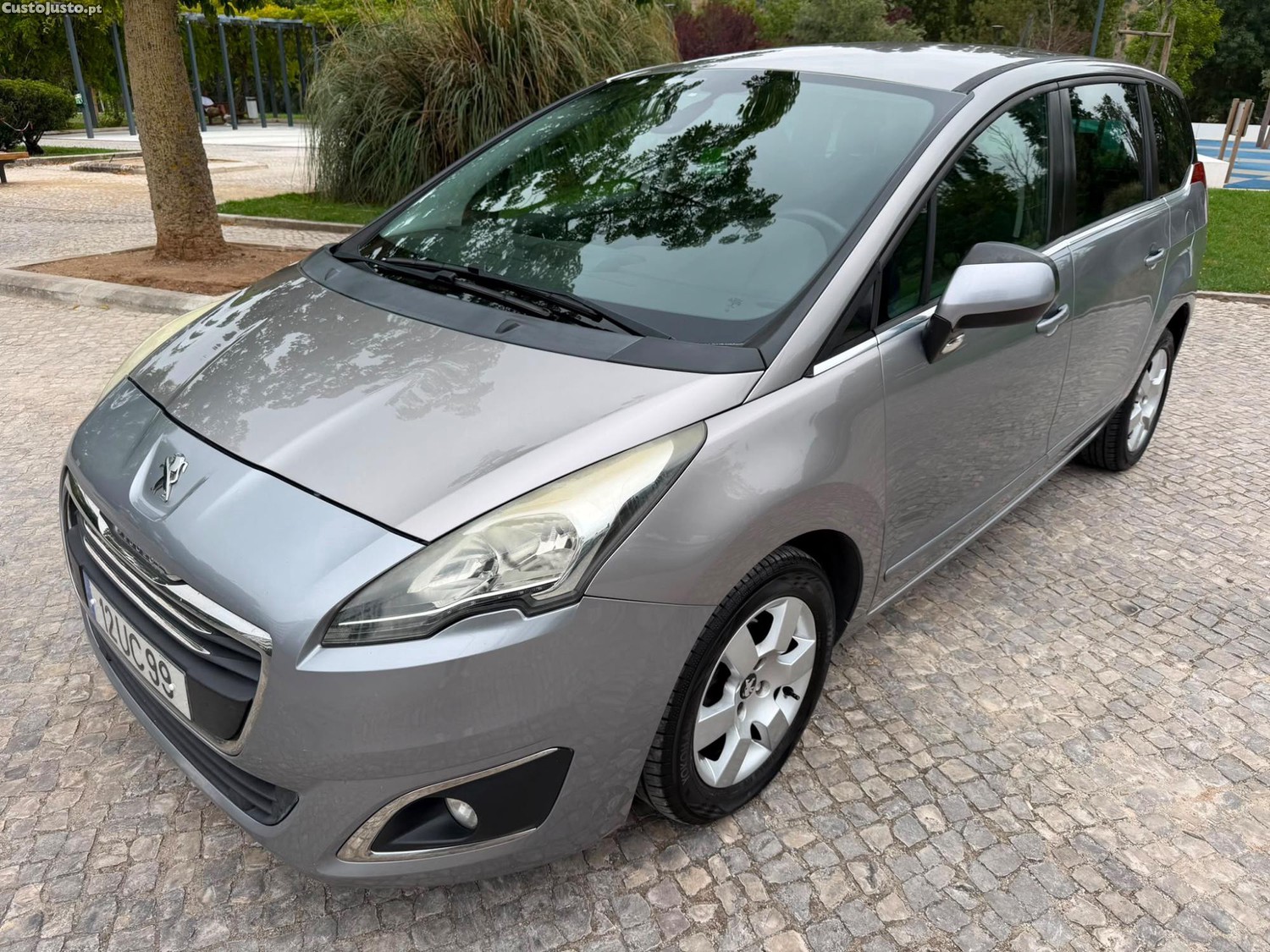 Peugeot 5008 1.6 hdi active pack business — fotografia 8