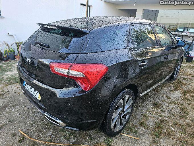 DS 5 5 Diesel puro 2.0HDI 163cv Sport so chic — fotografia 11