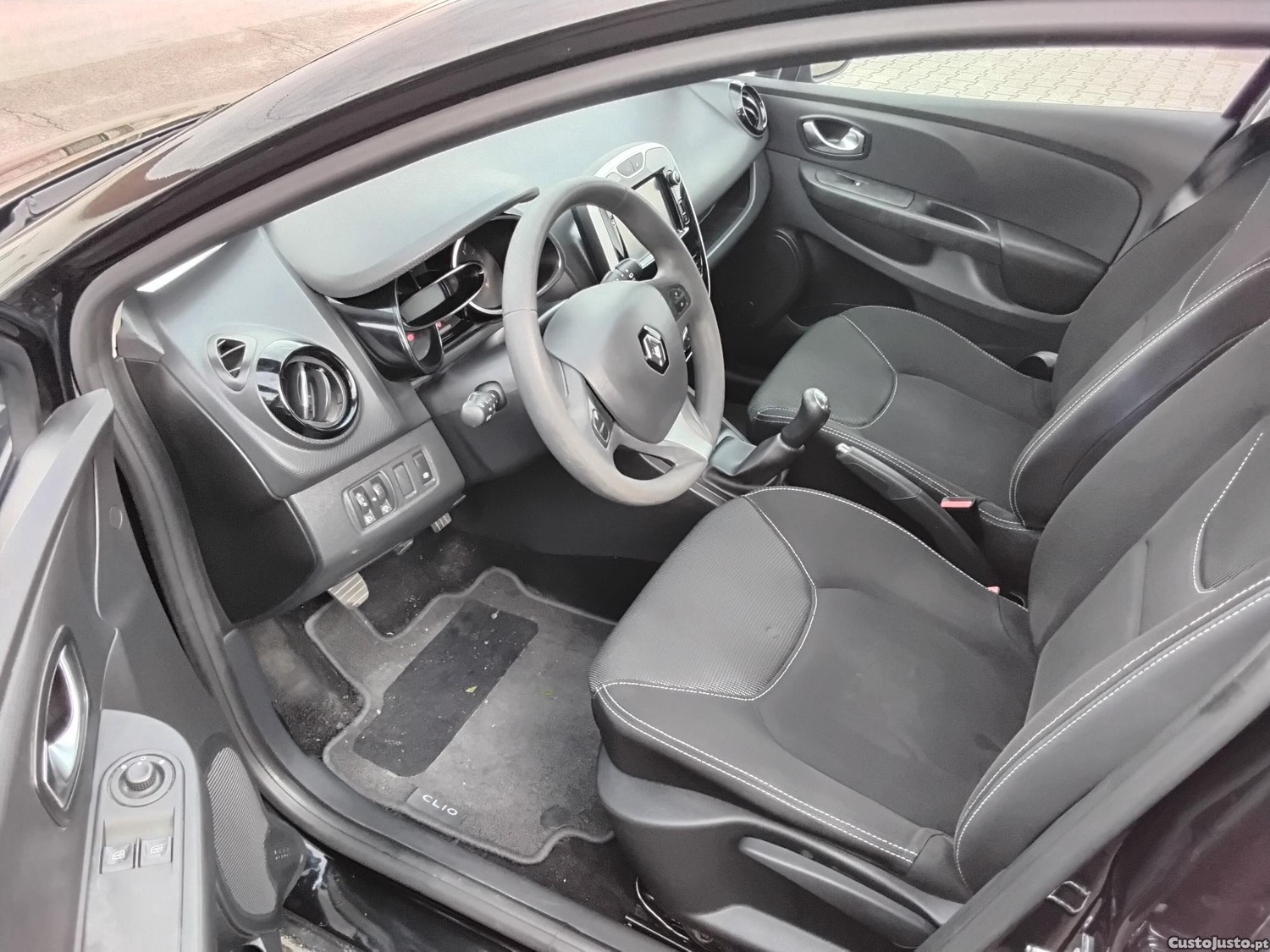 Renault Clio 1500 VAN 90cv IVA DEDUTÍVEL — fotografia 4