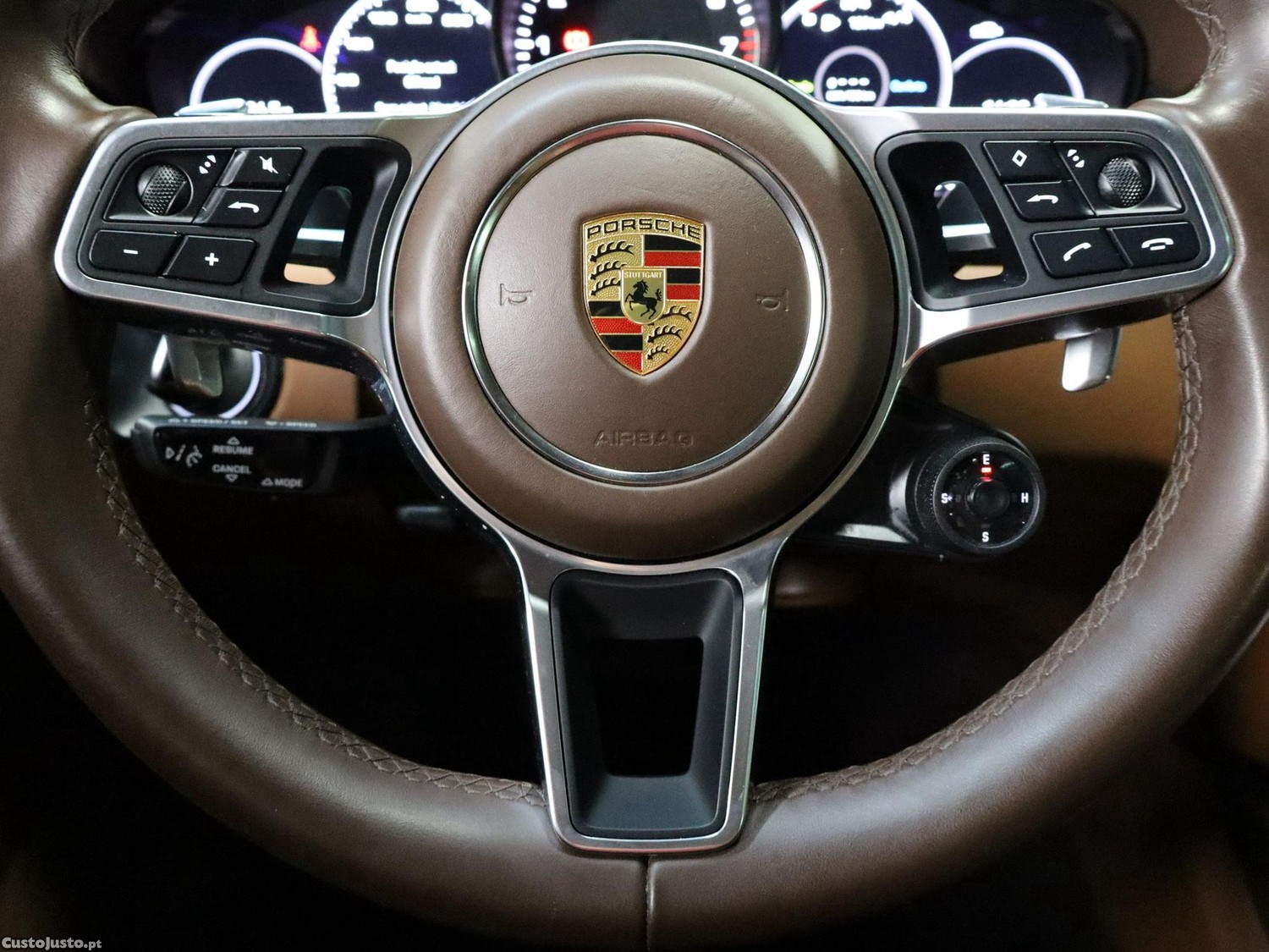 Porsche Cayenne Coupé E-Hybrid — fotografia 9