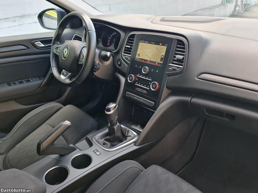 Renault Mégane 1.5 DCI Limited 115cv — fotografia 9
