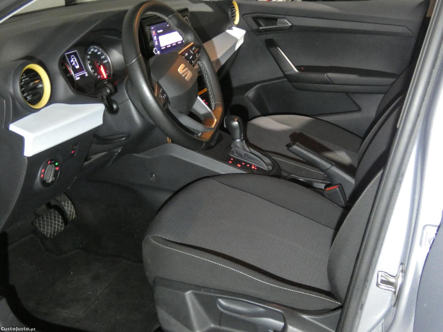 SEAT Ibiza 1.0 TSI Style DSG — fotografia 2