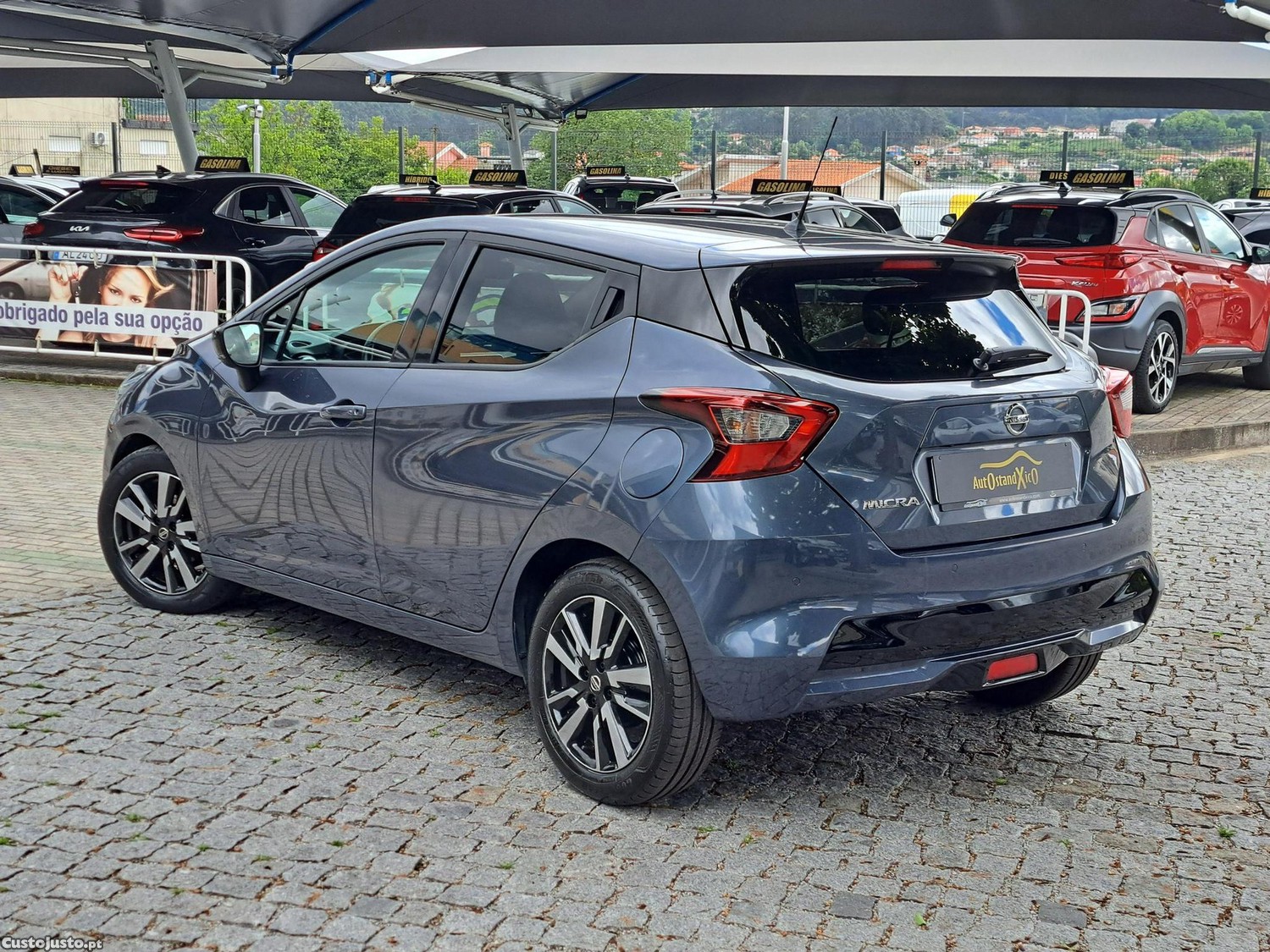 Nissan Micra 1.0 IG-T N-Connecta - 19 foto 2
