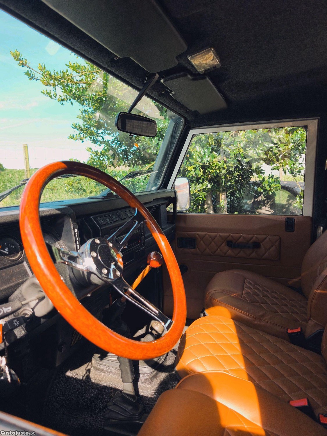 Land Rover Defender 110 — fotografia 3