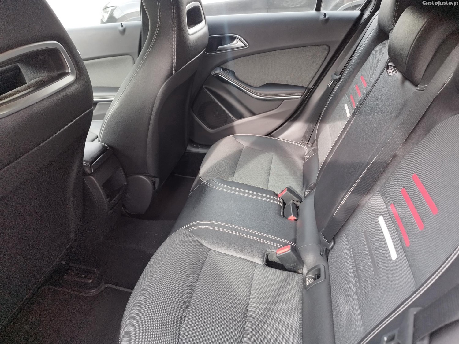 Mercedes-Benz A 160 cdi — fotografia 5