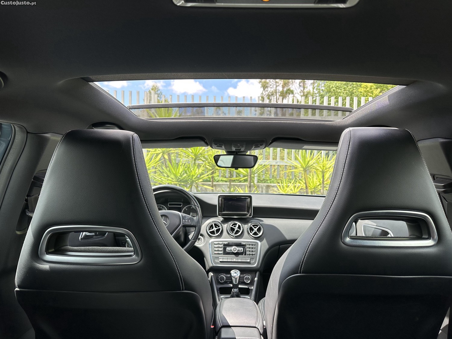 Mercedes-Benz A 180 Urban — fotografia 4
